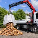Dechargement-big-bag-bois-en-vrac.webp